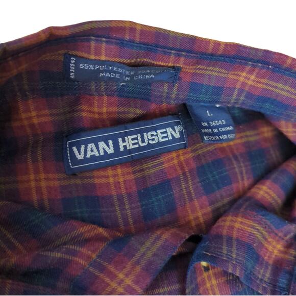 Van Heusen Long Sleeve Flannel Shirt Size L - Picture 3 of 3